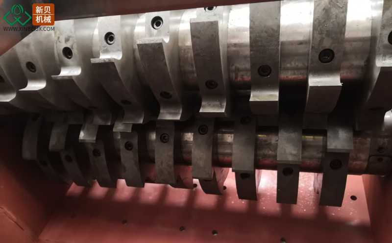 雙軸剪切式自行車撕碎機(jī)