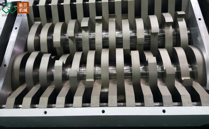 雙軸剪切式撕碎機(jī)系列