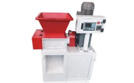 金屬片材撕碎，塑料瓶撕碎，小型撕碎機(jī)，雙軸撕碎機(jī)，迷你撕碎機(jī)