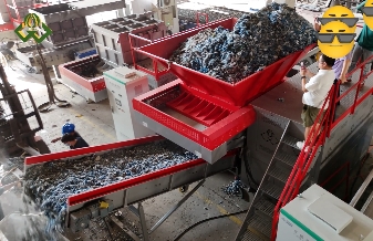 廢布撕碎，單軸撕碎機視頻