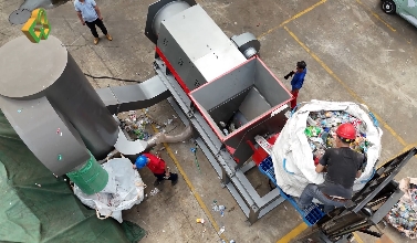 塑料瓶脫標(biāo)機(jī)視頻